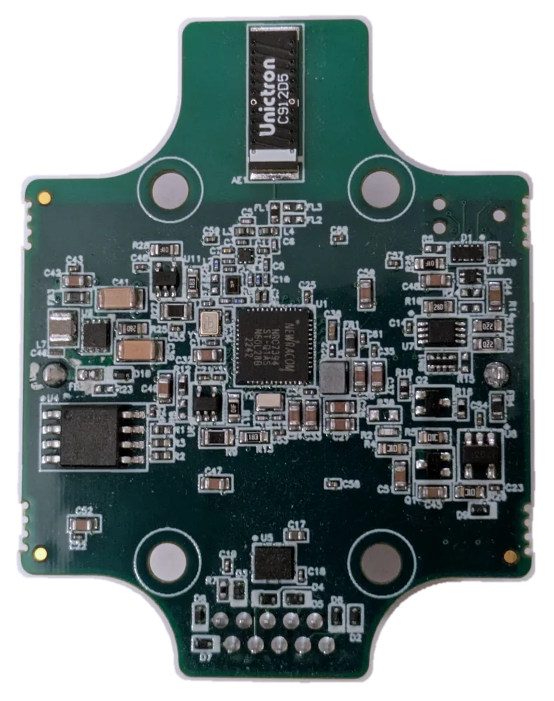 Compact wireless printed circuit board with RF components